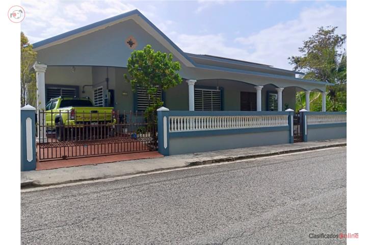 House in Monte Grande, Cabo Rojo