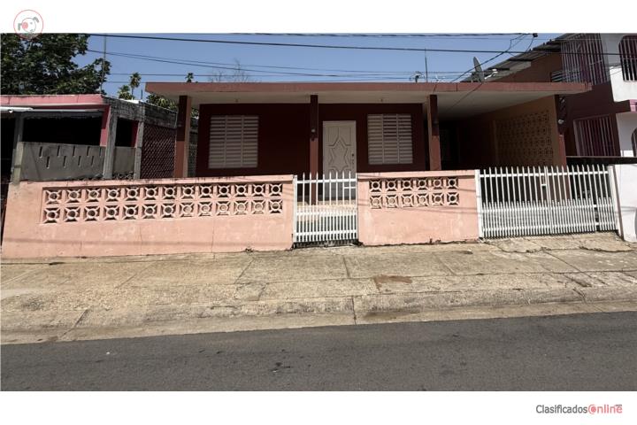 House in Victor Rojas, Arecibo