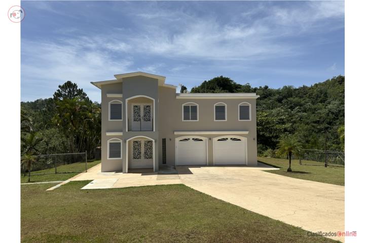 House in Damian Arriba, Orocovis