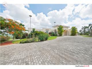 Villa La Linea Private Residence | Mo...