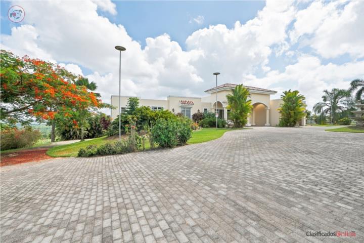 House in La Linea, Morovis