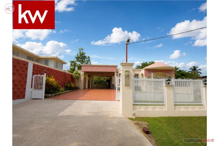 Multi-family in Bayaney, Hatillo