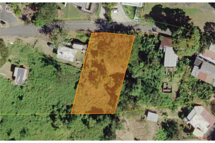 Lot in Quebrada Grande, Trujillo Alto
