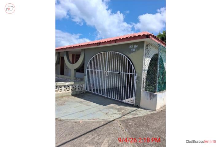 URB  VILLA LOS SANTOS R-1 CALLE 13    	ARECIB