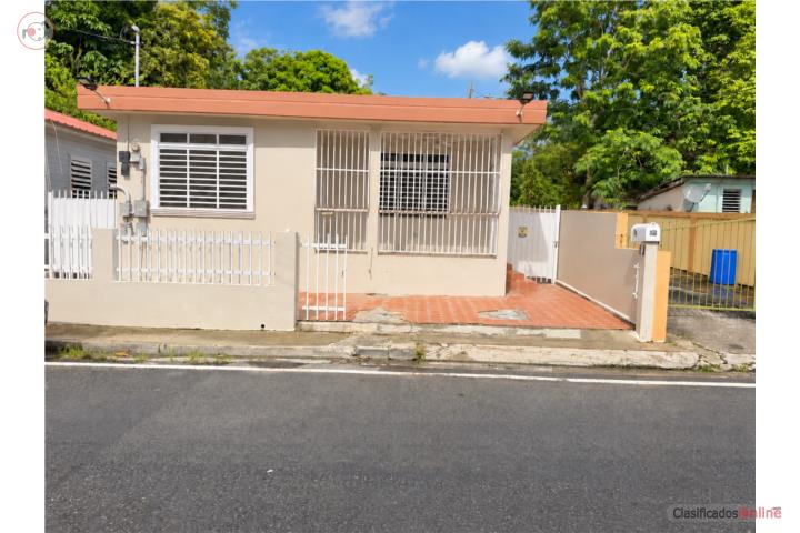 House in Monte Grande, Cabo Rojo