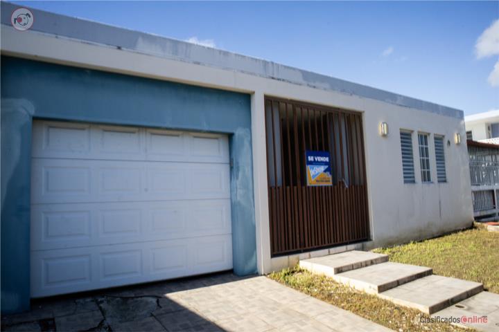 House in Residencial Bairoa, Caguas