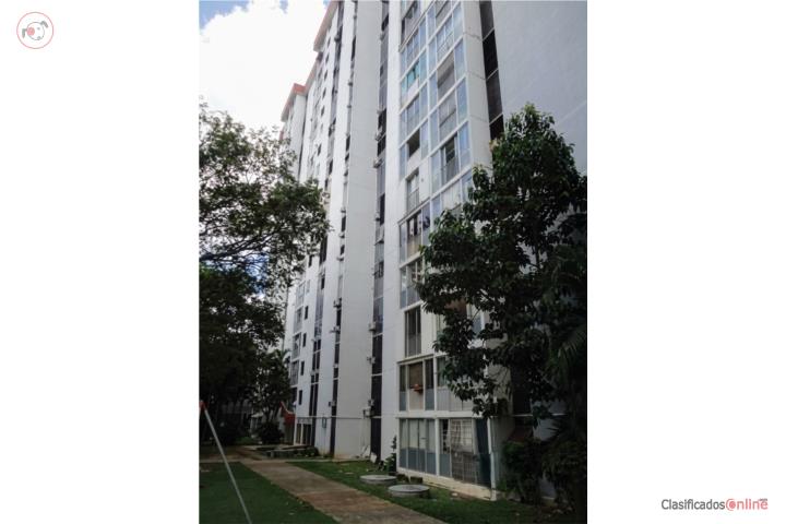 Apartment in Torres De Andalucia, San Juan - Río Piedras