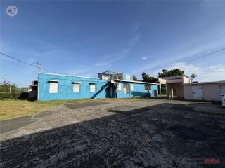 Propiedad comercial frente a PR2 en A...