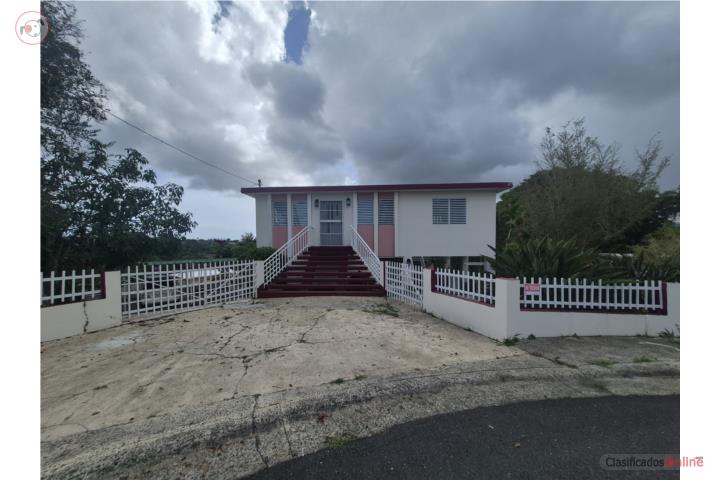 House in Asomante, Aibonito