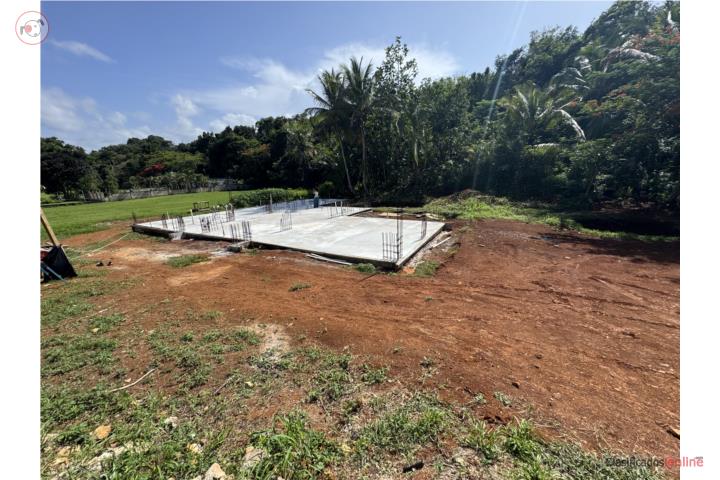 Se Vende amplio Solar Barrio Los Bloises, Mag