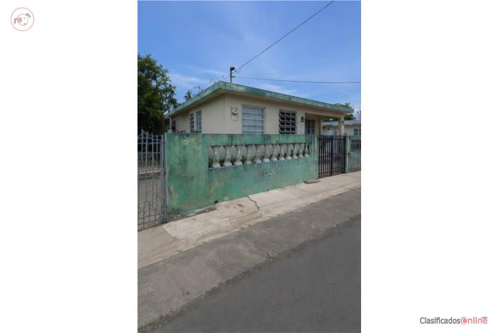 Casa- Urb. LOMA ALTA, Carolina