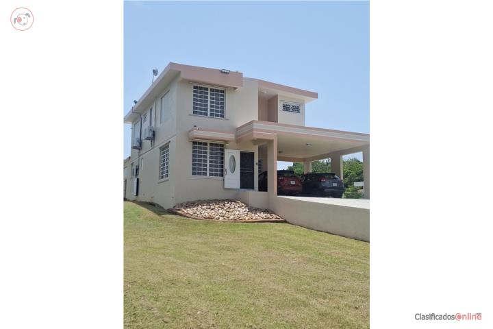 House in Caimital Bajo, Aguadilla