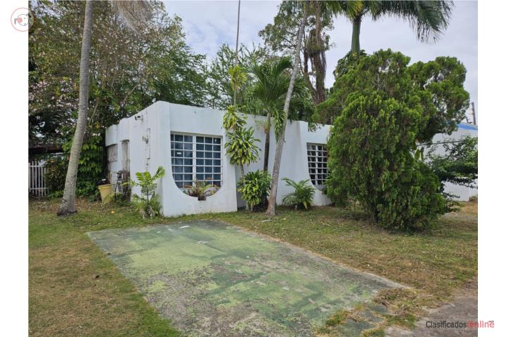 House in Dorado del Mar, Dorado