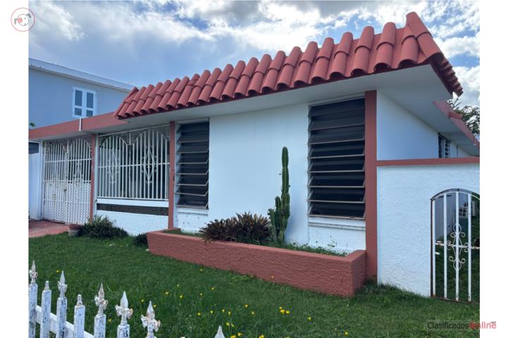House in Jardines De Country Club, Carolina