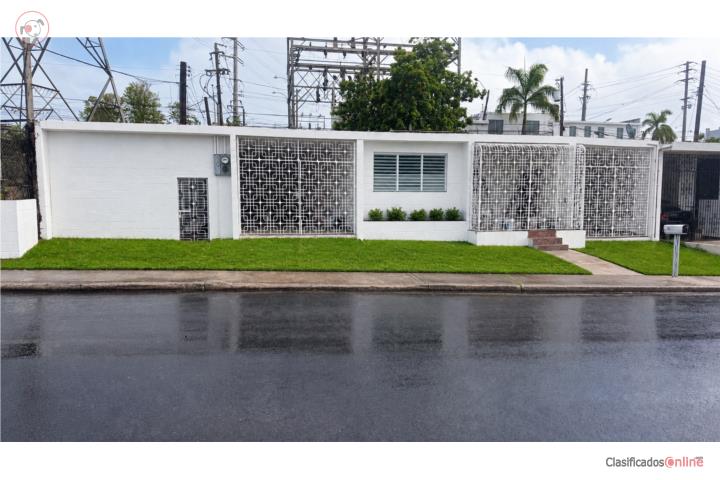 House in Summit Hills, San Juan - Río Piedras