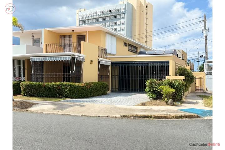 House in University Gardens, San Juan - Río Piedras