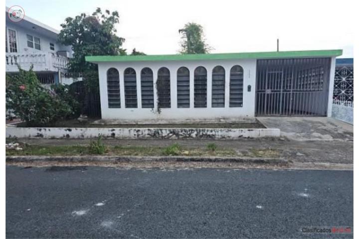 House in Country Club, San Juan - Río Piedras