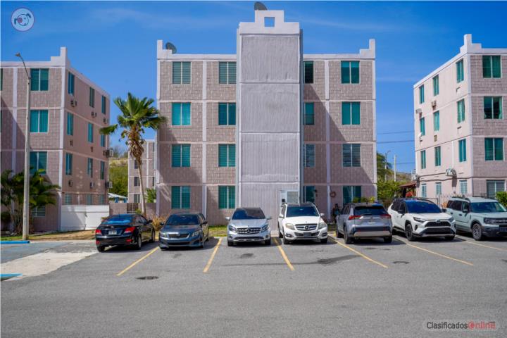 Apartment in Montemar Apartments, Ponce