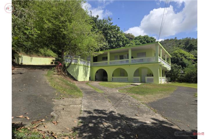 Multi-family in Tomas De Castro, Caguas