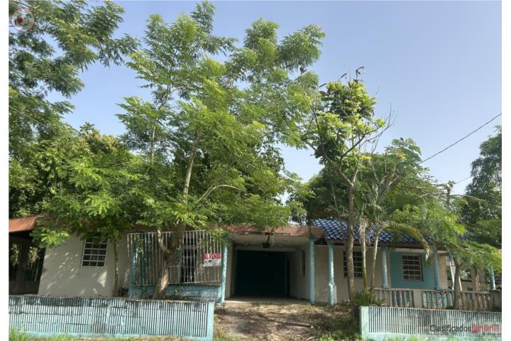 House in Hato Arriba, San Sebastián