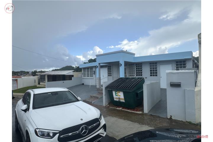 House in Alturas De Luchetti, Manatí