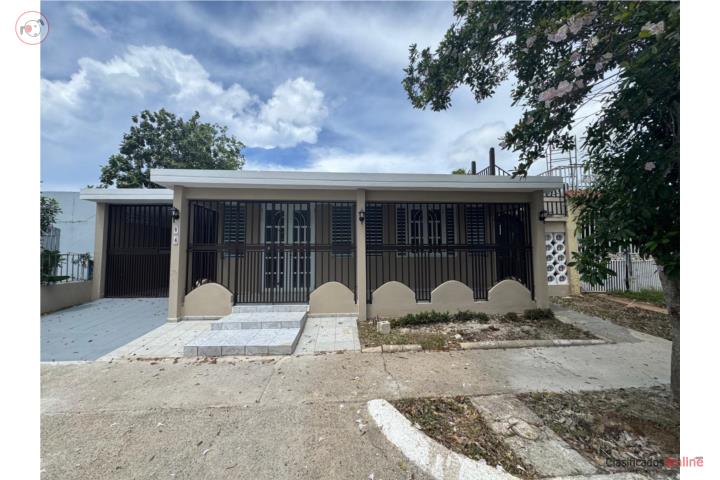 House in Sunville, Trujillo Alto