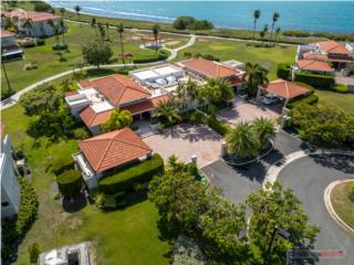 Oceanfront living Costa Caribe