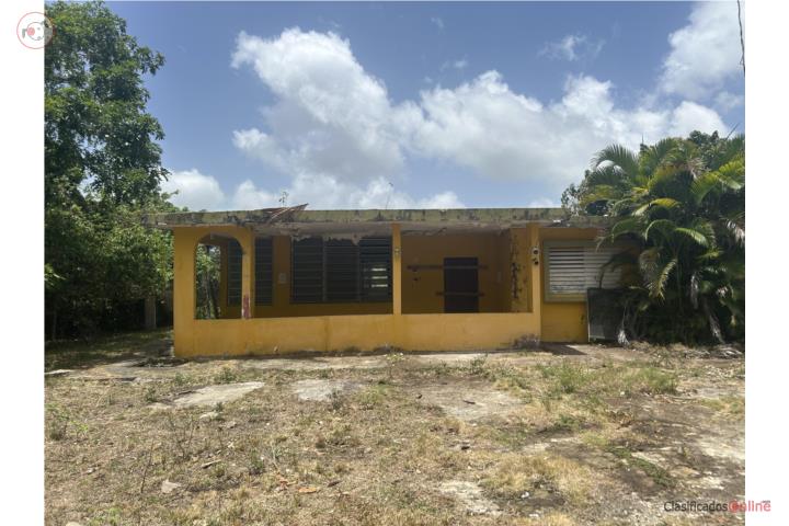 House in Lomas, Canóvanas