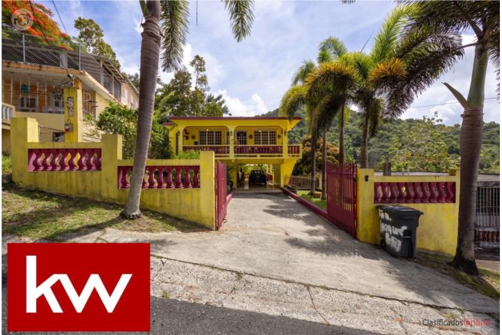 House in El Rio, Las Piedras