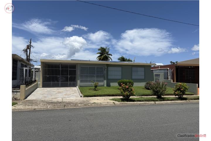 House in Magnolia Gardens, Bayamón