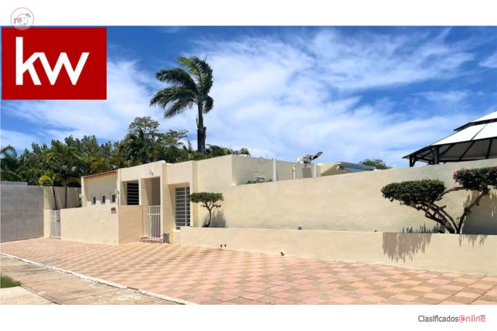URB. DORADO DEL MAR, CASA EN DORADO