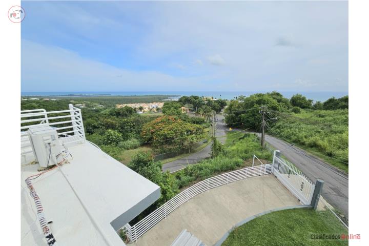 Ocean View Multi-Unit Near Río Mar & Beach!