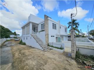 Modern 5-Unit Multifamily in Dorado!
