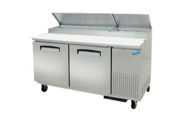 PIZZA PREPARATION TABLE