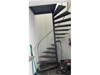 Escalera en Espiral: roleo de tubos, Pro Fence Puerto Rico