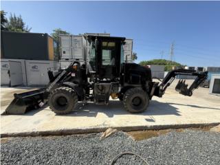 BACKHOE LOADER NUEVO, Island Storage and Containers Puerto Rico