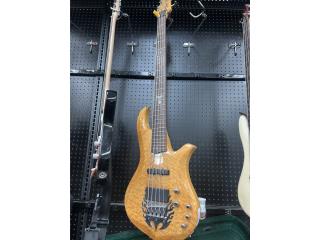 Traben bass guitar