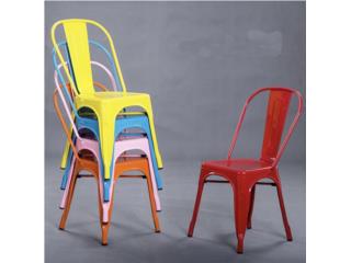 Retro chair, ideal para negocios , Stool & Deco Ponce Puerto Rico