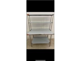 Mesa de trabajo con overshelf , Echedistributors@yahoo.com Puerto Rico