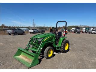 2017 John Deere 3033R 4WD Utility Tractor