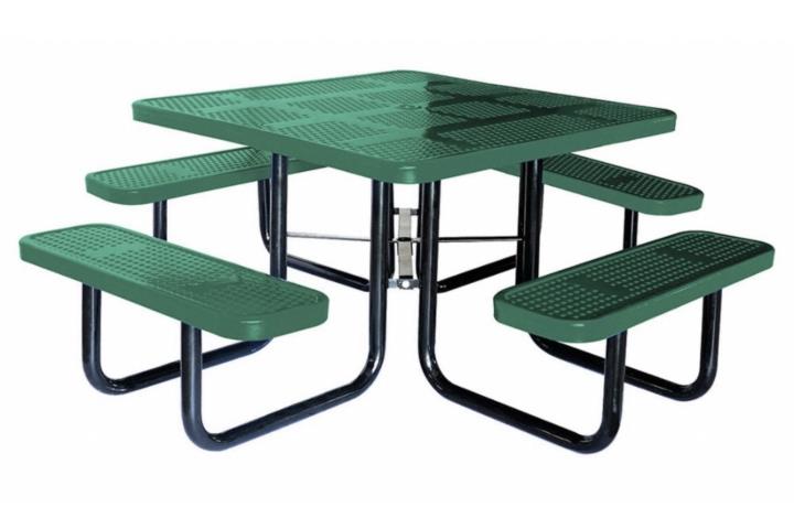 PICNIC TABLES USA