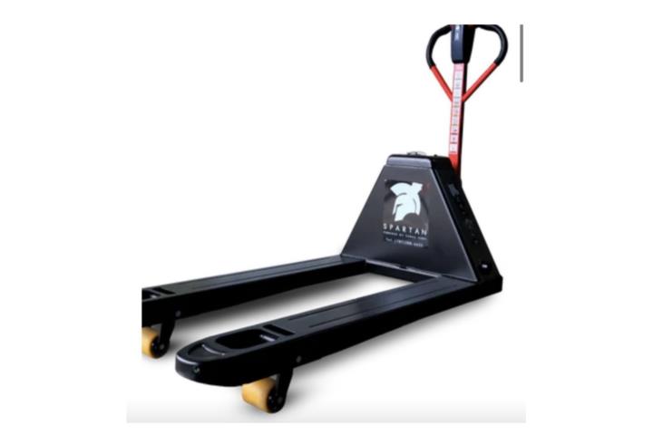 PALLET JACKS 7,700 LBS