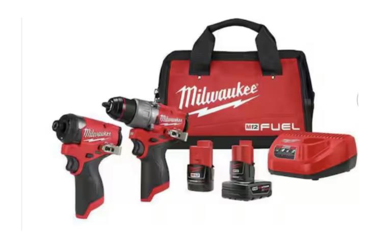 HAMMER DRILL SET MILWAUKEE