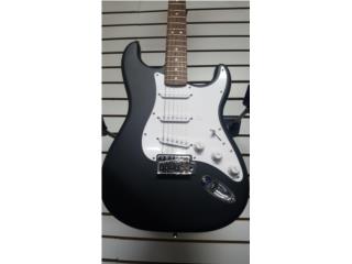 Fender Squier Stratocaster guitarra, La Antorcha Music arecibo Puerto Rico