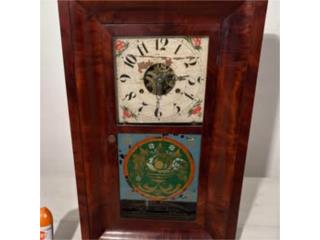 Reloj de pared de década 1840. Casi 200 años.