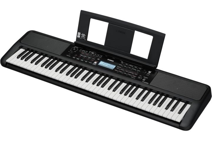 Yamaha PSR-EW320 incluye adaptador corriente