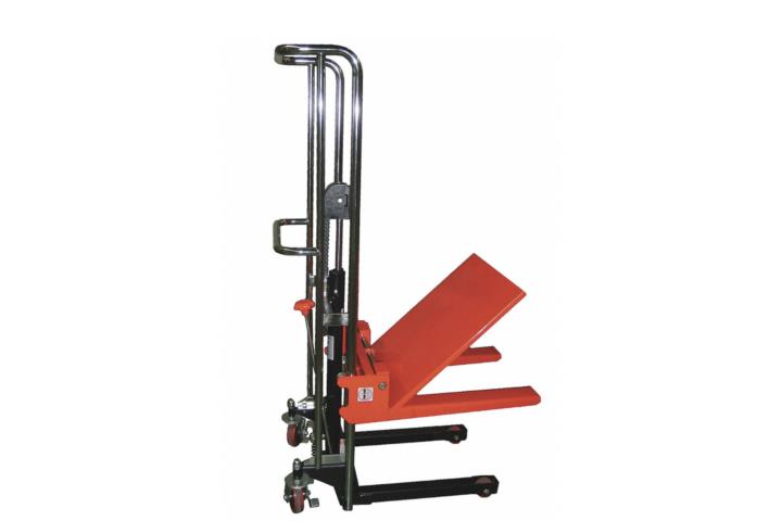 PLATFORM LIFT TRUCKS SUBEN 60