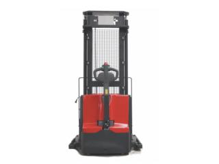 PALLETS STACKERS 