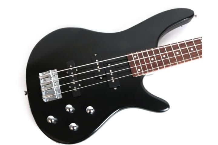 Bajo 4 cuerdas nuevo