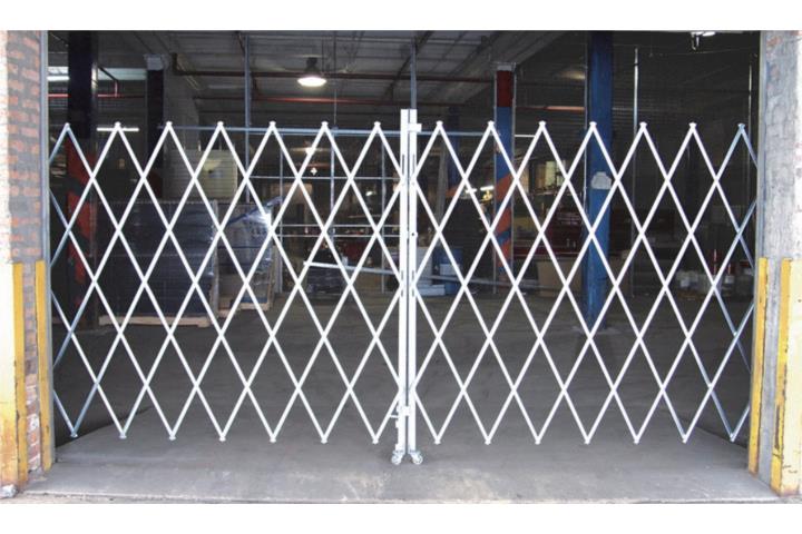 PORTONES RETRACTABLES